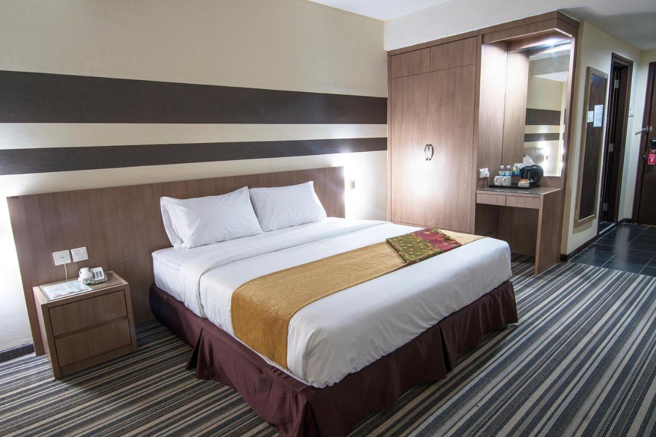Grand Sentosa Hotel Johor Bahru Kültér fotó